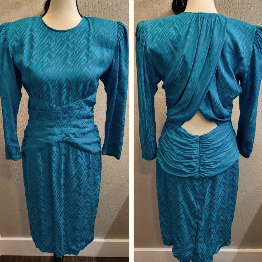 Vintage Adrianna Papell 100% Silk Animal Print Open Back Dress